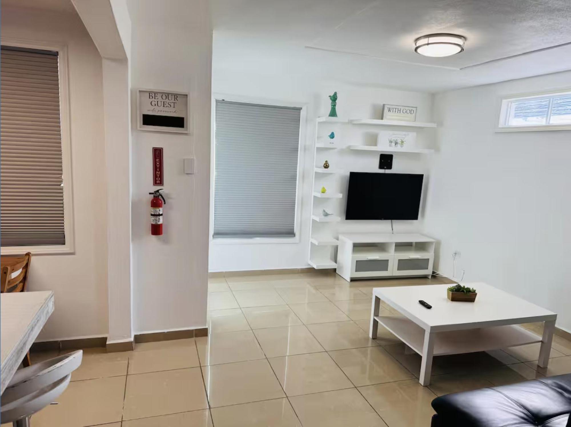 Hollywood Apartments Yabucoa Exterior photo
